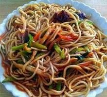 Beef Offal Stir-Fried Noodles