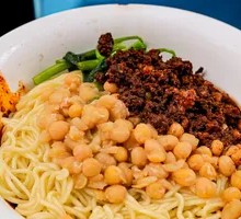 Head Chef's Broad Noodles with Pea and Meat Sauce