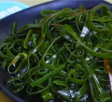 Thin seaweed strips