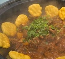 Stewed Goose in Iron Pot