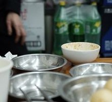 Oil-fried gluten noodles