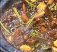 Braised Spare Ribs in Large Pot