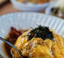 Spicy Curry Omelette Rice