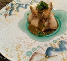 Braised Abalone with Liver Paste