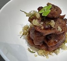 Jasmine-Scented Fried Fish