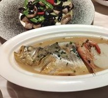 Braised Small Yellow Croaker with Rice Cake