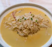 Salted Pork Soup with Bamboo Shoots