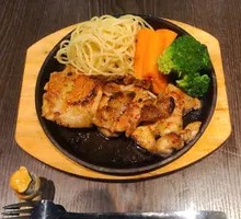 Garlic Sauce Grilled Chicken Steak