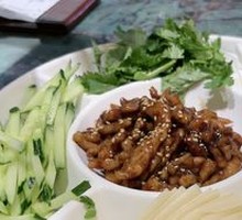 Beijing-style Shredded Pork in Soy Sauce