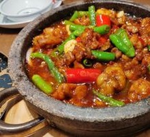 Stoneware Frog Legs with Beef