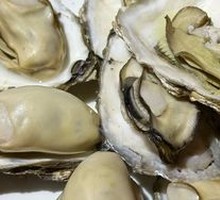 Steamed Oysters in Clay Pot