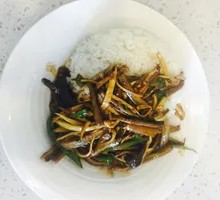 Stir-Fried Eel Noodles