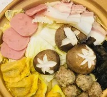 Three Delicacies Hot Pot