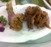 Special Braised Pig's Trotter