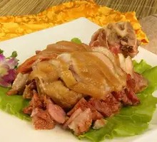 Desert Wind and Sand Pig Trotter