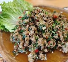 Dai-style Spicy Beef Stir-fry