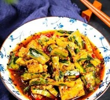 Garlic Cucumber Salad