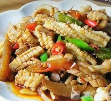 Stir-Fried Squid with Golden Thread Vegetable