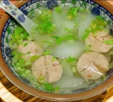 Shiitake Meatball Soup