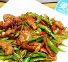 Grandmother's Stir-Fried Pork with Green Pepper