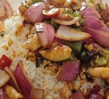 Onion and Intestine Rice Bowl