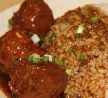 Braised Lion's Head with Ten Vegetable Rice
