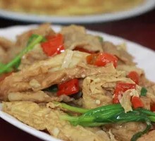 Stir-fried Pork Slices with Tofu Skin
