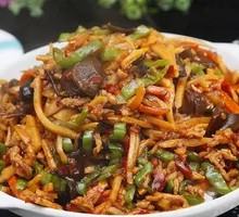 Fish-Flavored Shredded Pork Rice Bowl