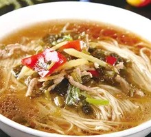 Pickled Vegetable Bamboo Shoot and Meat Noodles