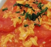 Scrambled Eggs with Tomatoes