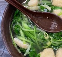 Fried Tofu with Vermicelli Soup