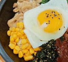 Intangible Heritage Stone Pot Rice