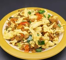 Grandmother's Vegetable Stir-Fried with Eggs