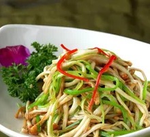 Cold-mixed Enoki Mushrooms