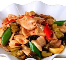 Sour Cabbage with Pork Intestines