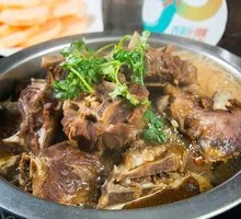 Goat Spine Hot Pot