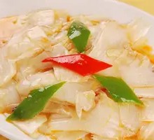 Sour and Spicy Cabbage