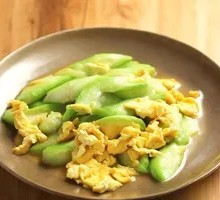 Cucumber and Egg Stir-Fry