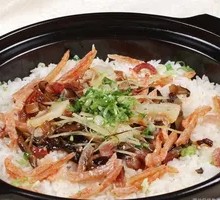 Chicken and Mushroom Clay Pot Rice