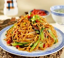 Egg and Pork Stir-Fried Noodles