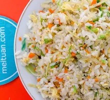 Classic Fried Rice with Eggs