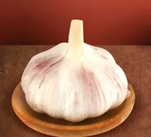 One head of garlic