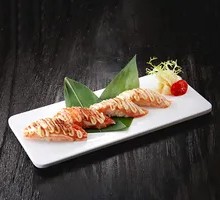Salmon Six-Flavor Sushi