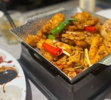 Crispy Frog in Rice Field