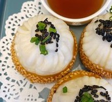 Shanghai-style Pan-Fried Dumplings