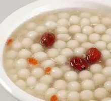 Sweet Rice Balls in Fermented Wine