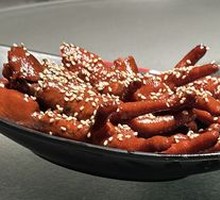 Chicken Feet That Leave No Bone Behind