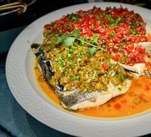 Double Pepper Sauce Fish Head Meat