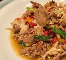 Stir-Fried Fresh Beef