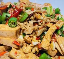 Xiangtan Huashi Tofu Stir-fry